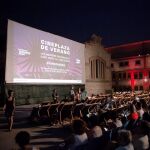 La plaza central de Matadero Madrid se convertirá en un cine al aire libre este verano en la 8ª edición de CinePlaza