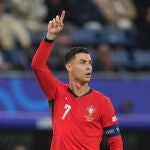 Fútbol/Selección.- Cristiano Ronaldo, sobre Lamine Yamal: "Está haciendo las cosas muy bien, dejadle crecer tranquilo"