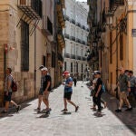 La patronal de viviendas turísticas aboga por un equilibrio entre visitantes y residentes