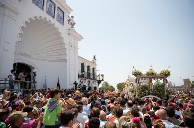 Segunda jornada de presentación de las hermandades filiales del Rocío en Almonte