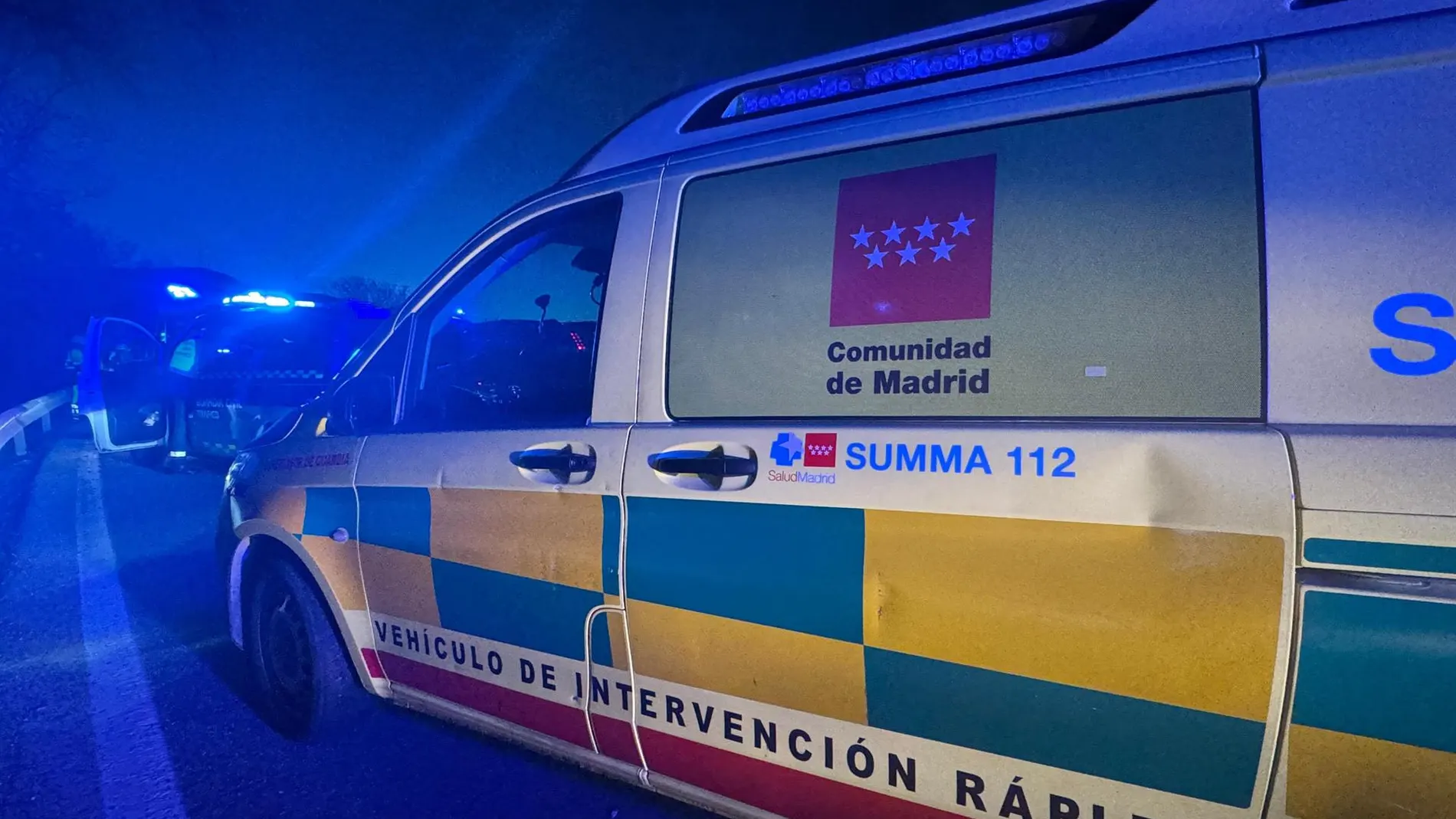 Muere un motorista al chocar contra un turismo en Parla (Madrid)