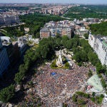 Imagen general de la manifestación convocada por el PP en la madrileña Plaza de España