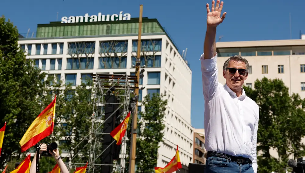 Manifestación del PP contra Sánchez bajo el lema 'Democracia o mafia'