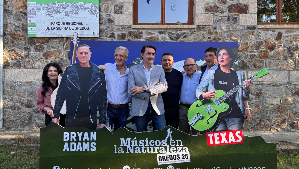 Suárez-Quiñones junto a Carlos García, entre otros, en el festival