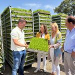 González Corral visita la nueva zona regable de Hinojosa del Campo, en Soria, junto a la delegada de la Junta en la provincia, Yolanda de Gregorio, y el presidente de la Diputación soriana, Benito serrano