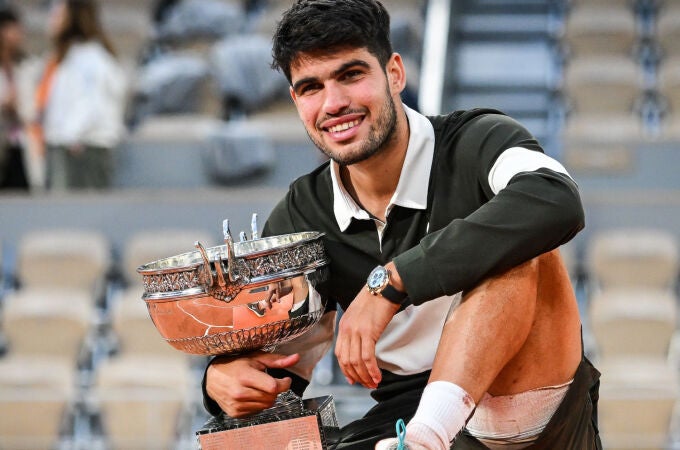 Carlos Alcaraz tras ganar el Roland Garros