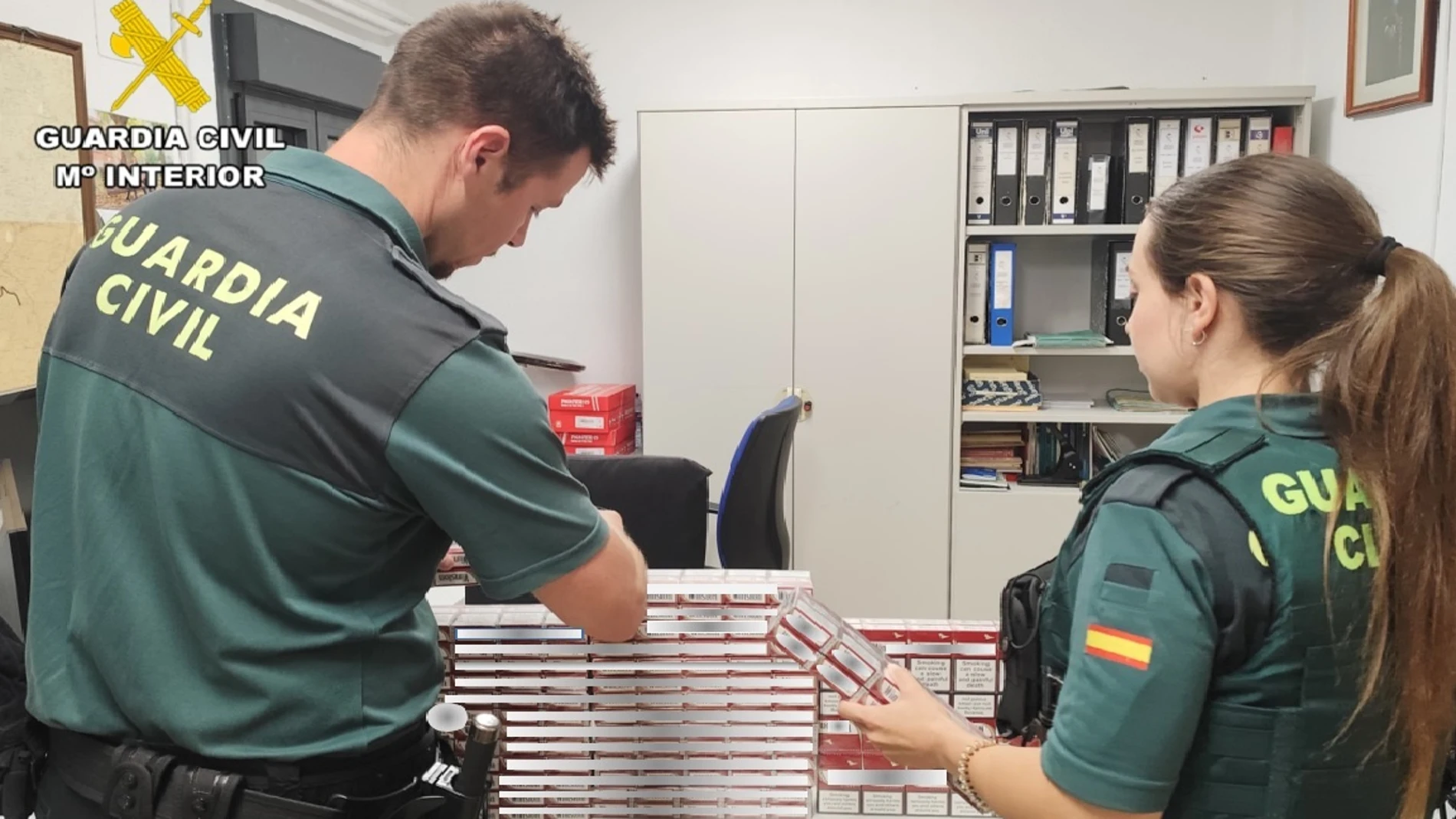 La Guardia Civil interviene, en Terrer, 180 cajetillas de tabaco de procedencia ilícita REMITIDA / HANDOUT por Guardia Civil Fotografía remitida a medios de comunicación exclusivamente para ilustrar la noticia a la que hace referencia la imagen, y citando la procedencia de la imagen en la firma 10/06/2025
