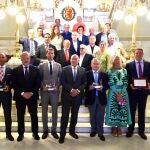 El alcalde de Valladolid, Jesús Julio Carnero, preside la entrega de trofeos de la Feria de San Pedro Regalado