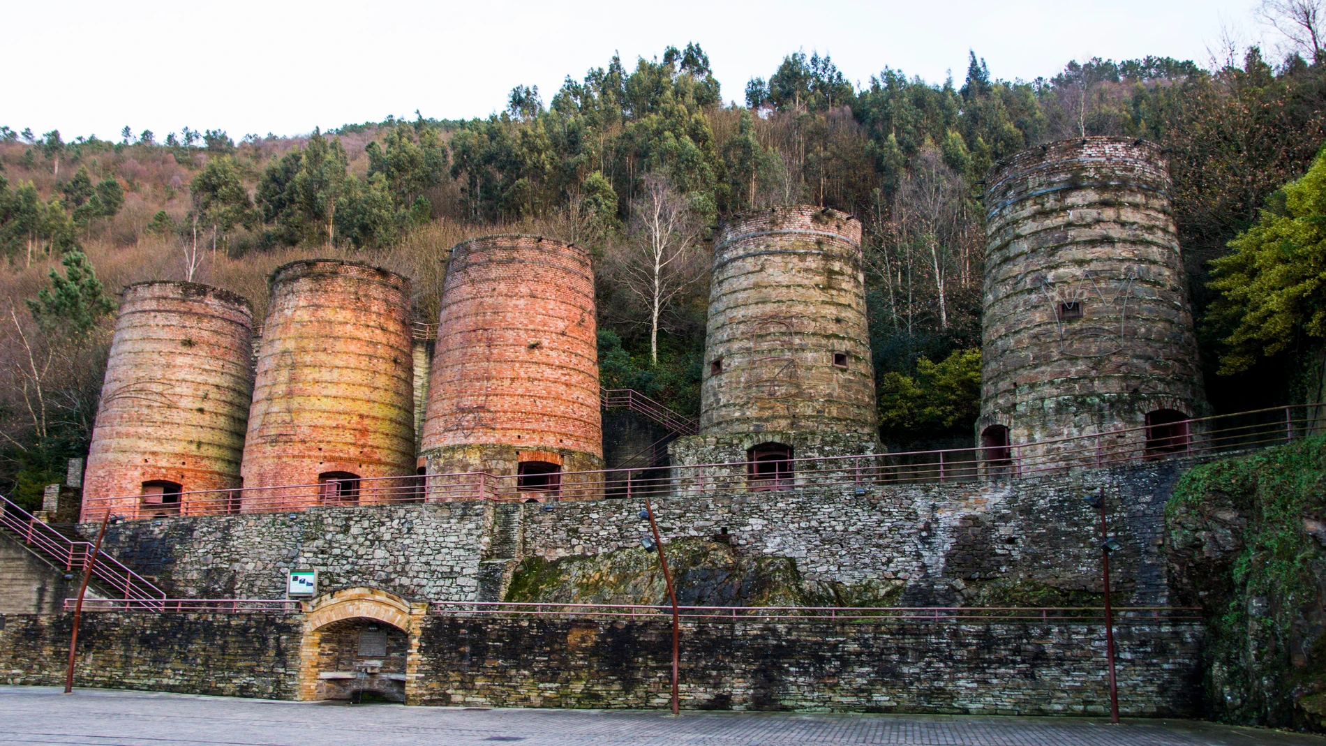 Así es el legado minero de este pueblo gallego que está a 10 minutos de Asturias