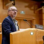 El senador Juanjo Ferrer exige al Gobierno ampliar el horario de Correos de Formentera: "No es suficiente"