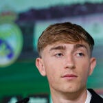 Presentación de Dean Huijsen como nuevo jugador del Real Madrid