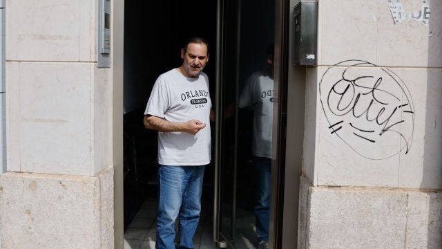 La UCO registra la casa de Ábalos en València en busca de contratos de obra civil