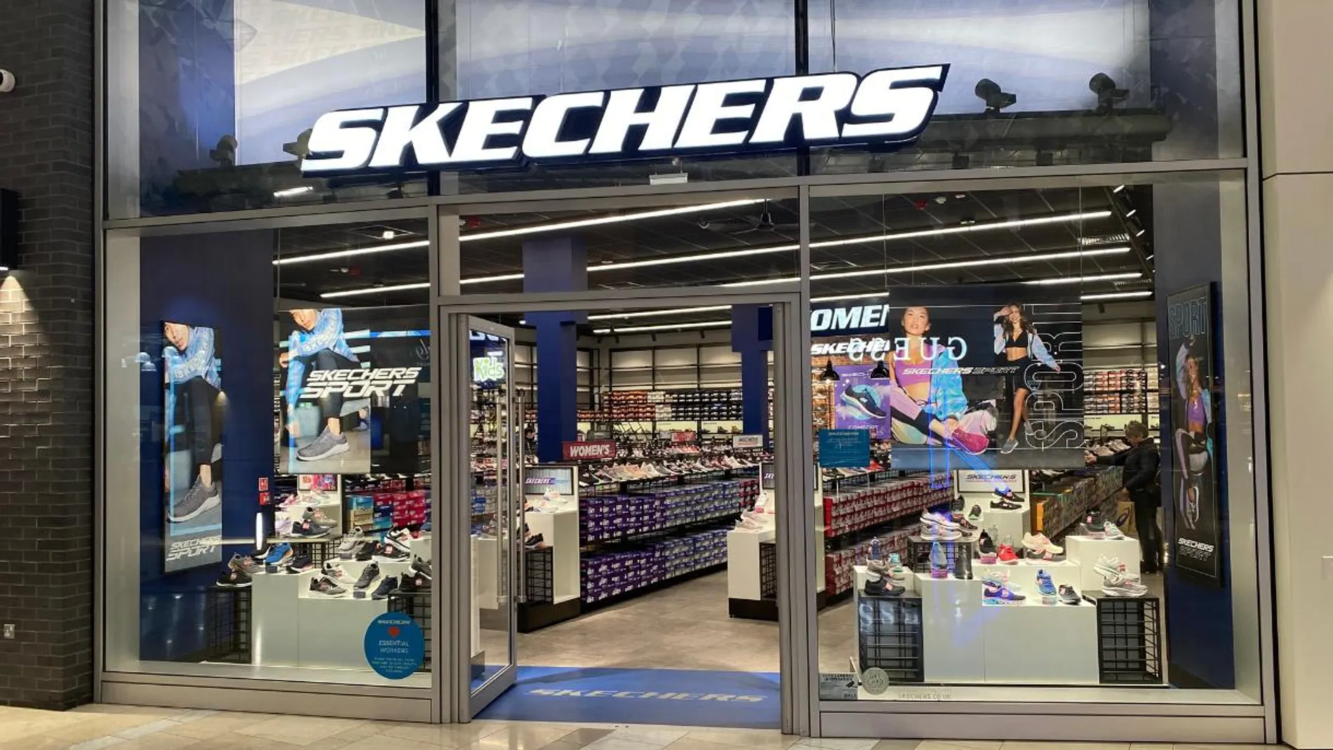Skechers
