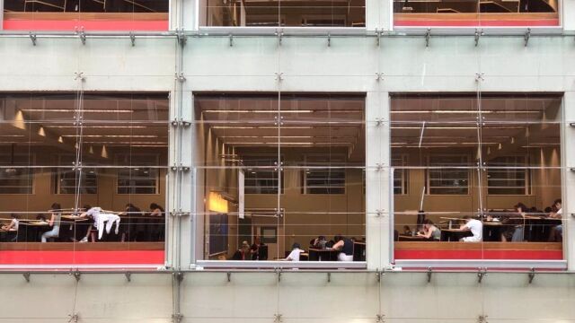 La UPF consigue que la Audiencia Nacional ordene el traslado a España de una segunda exfiscal afgana