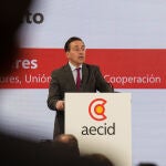 Albares presenta la transformación de la Agencia Española de Cooperación Internacional para el Desarrollo