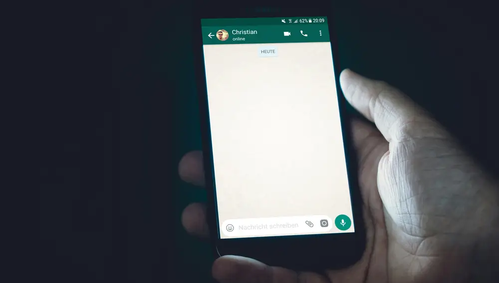 ¿Qué dice la psicología sobre quienes nunca suben estados en WhatsApp?