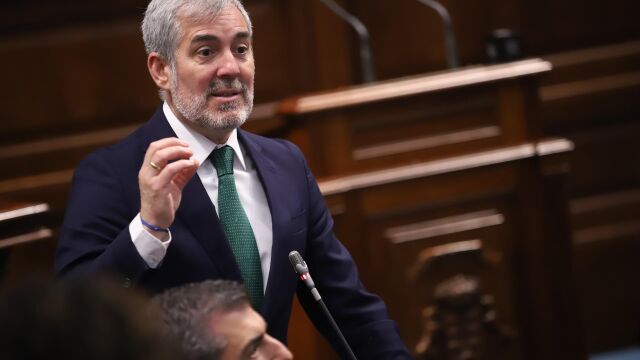 Clavijo carga contra la Conferencia de Presidentes y el reparto de menores migrantes: "Ni unos ni otros quieren a los negritos en España"