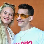 Miguel Herrán en Roldan Garros con su nueva novia