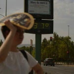 Media España en alerta por fuertes tormentas, lluvias o calor, hasta 38 grados