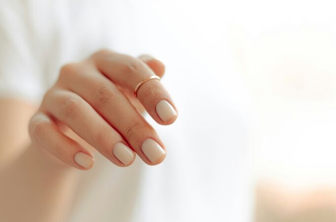 Cinco diseños de uñas para ir al trabajo: sencillas, elegantes y fáciles de hacer