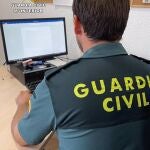 MURCIA.-Sucesos.- Guardia Civil detiene a dos 'tironeros' que arrebataron una cadena de oro a un anciano en Beniel