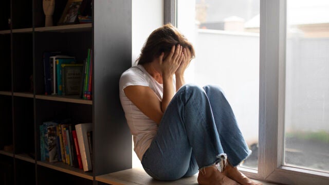 El método de cuatro pasos para decir adiós a la ansiedad, según un profesor de Harvard