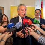 Nicanor Sen atiende a los medios en una jornada celebrada en Ávila
