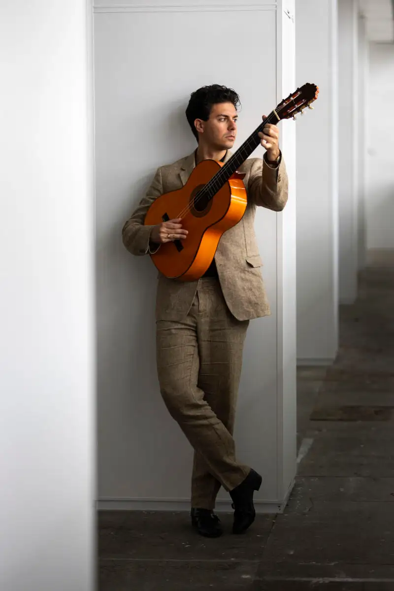 Alfred García, cantante.