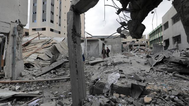 O.Próximo.- Al menos ocho muertos en un ataque israelí contra el edificio de la oficina de Médicos del Mundo en Gaza