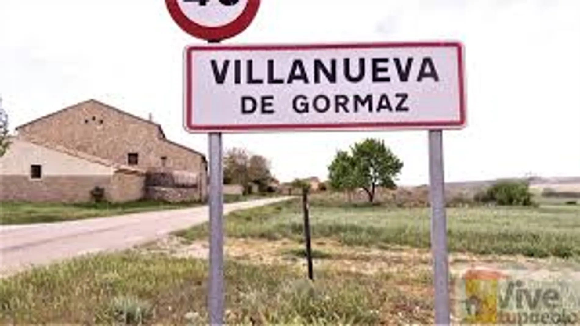 Entrada a Villanueva de Gormaz en la provincia de Soria