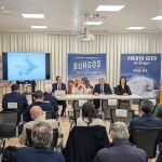 El consejero José Luis Sanz Merino y la alcaldesa de Burgos, Cristina Ayala, inauguran la jornada