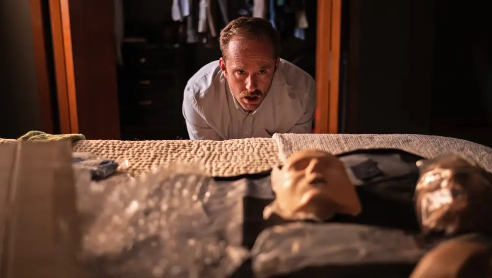La escena que hace evidente el declive mental del protagonista (Ben Foster)