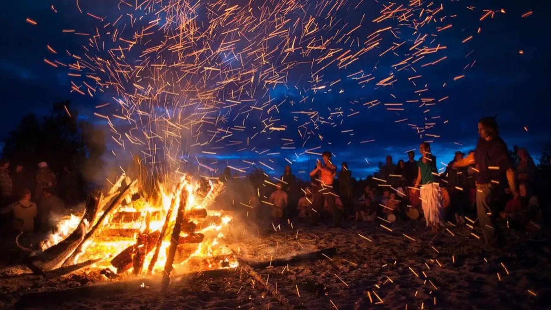 Noche de San Juan 2025: rituales, tradiciones y dónde se celebra la noche más mágica del año