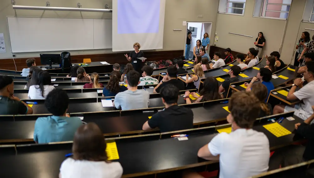 Comienzan las Pruebas de Acceso a la Universidad (PAU) en Cataluña