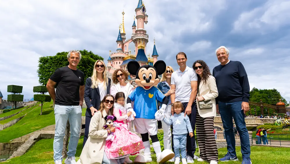 Rafa Nadal visitó hace unos días con su familia Disneyland Paris