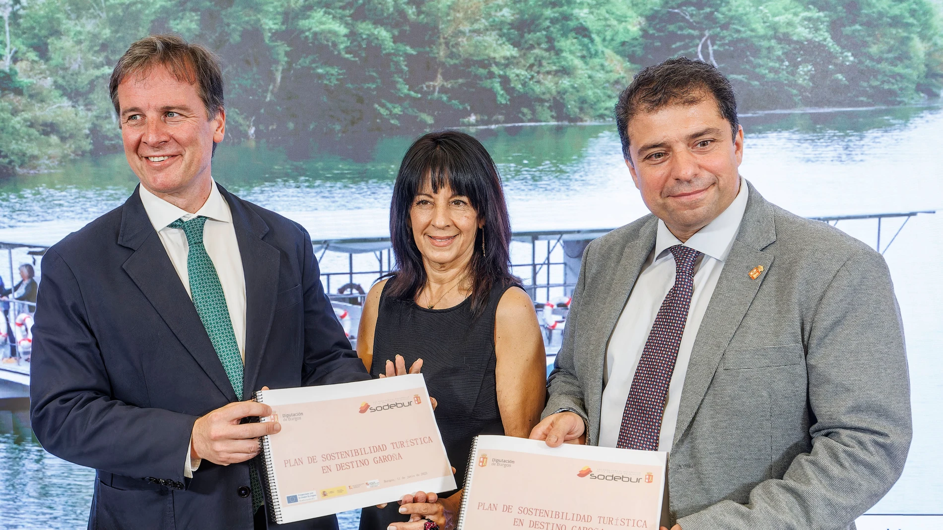 Presentación de la fase final del Plan de Sostenibilidad Turística de Garoña por parte del presidente de la Diputación provincial de Burgos, Borja Suárez