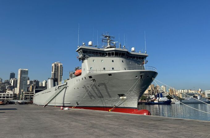 Así ha sido la primera gran misión del nuevo buque militar español: de Cádiz a Líbano. 