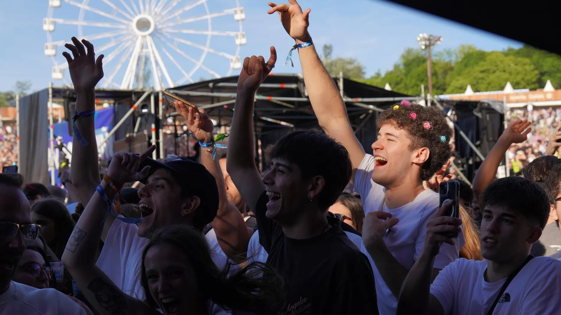 GALICIA.-La sexta edición de O Son do Camiño se inaugura el jueves con Duki, Bryan Adams y Franz Ferdinand como cabezas de cartel