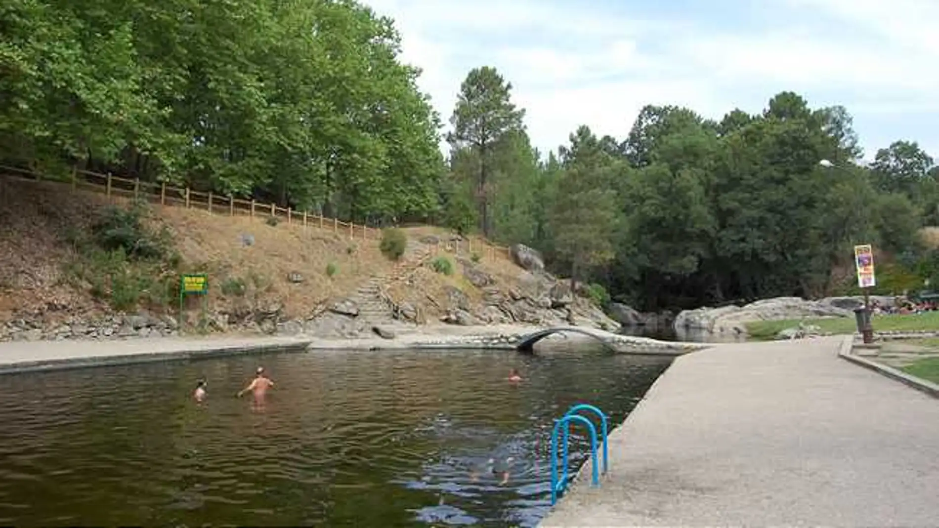 Piscina natural de Arenas de San Pedro