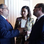 El comisionado para el Corredor Atlántico, José Antonio Sebastián (I), junto al alcalde de Ponferrada, Marco Morala (D), y la concejala de Presidencia, Rel. Institucionales, F. Europeos, Transparencia y Fomento, Lidia Coca, durante la inauguración del foro 'Ponferrada. Nodo logístico del Corredor Atlántico Noreste' del foro 'Ponferrada. Nodo logístico del Corredor Atlántico Noreste'