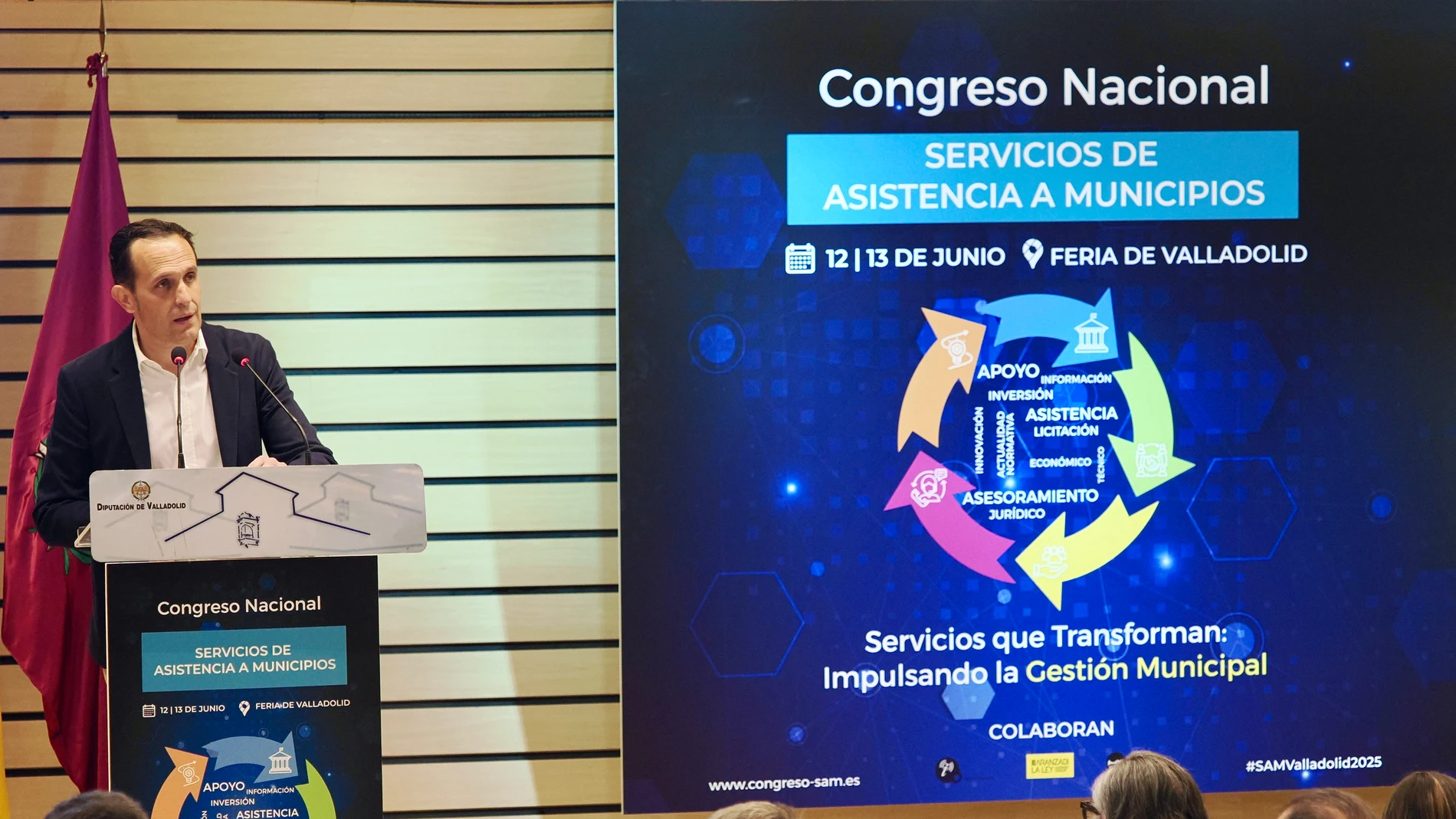 El presidente de la Diputación de Valladolid, Conrado Íscar, inaugura el Congreso Nacional de Asistencia a Municpios, que reúne a responsables y personal técnico de diputaciones, cabildos, consejos insulares y comunidades autónomas uniprovinciales para debatir sobre los retos y avances en la asistencia a los municipios de menor tamaño