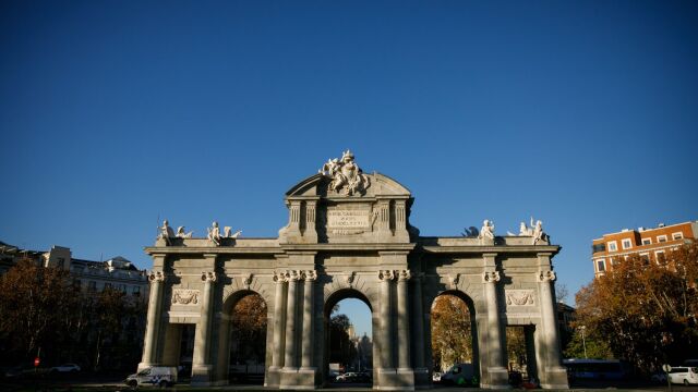 La Puerta de Alcalá, tras la restauración
