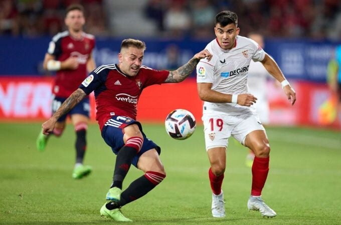 Rubén Peña con Osasuna