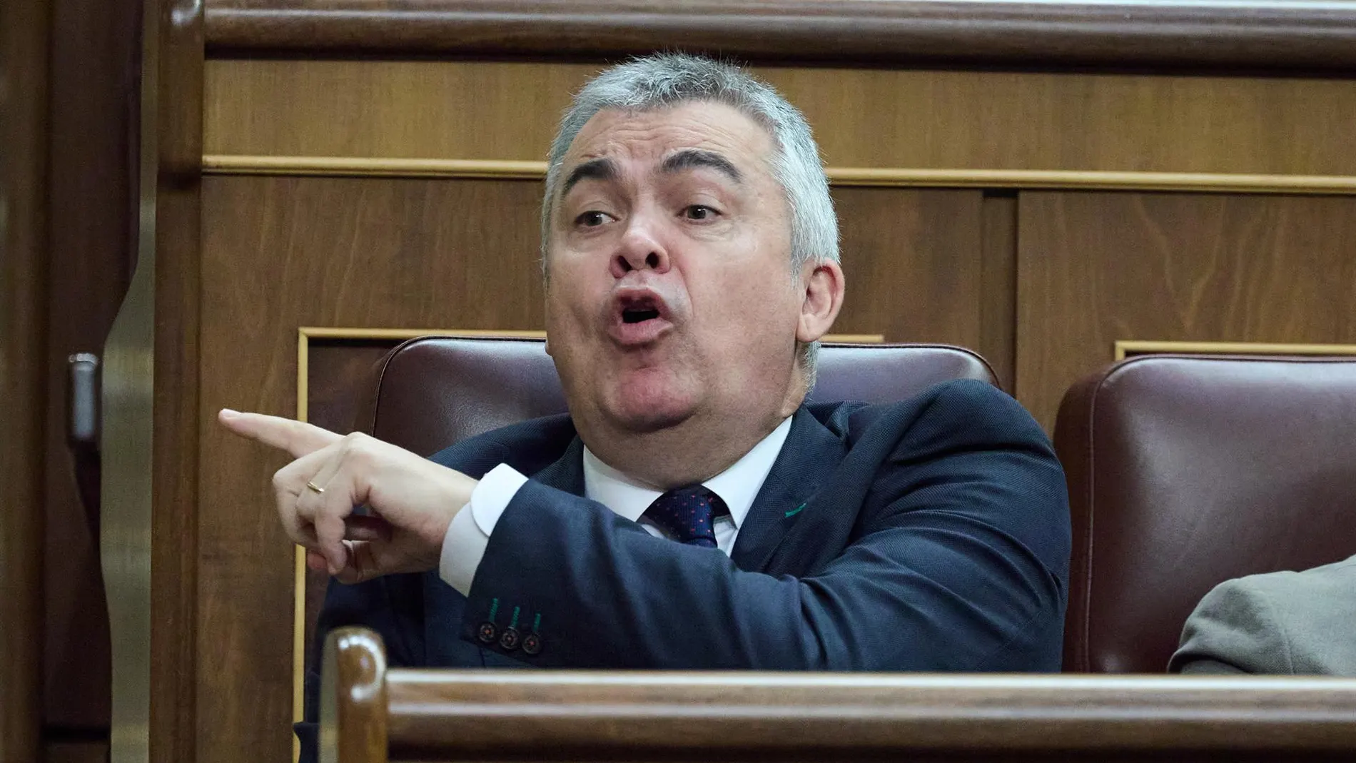 La UCO señala a Santos Cerdán como el encargado de "gestionar pagos" a Koldo y Ábalos: "Voy a ir a por todo"