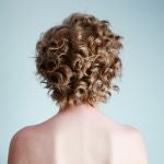 Los 3 mejores champús del mercado para cabello rizado que no resecan el cabello