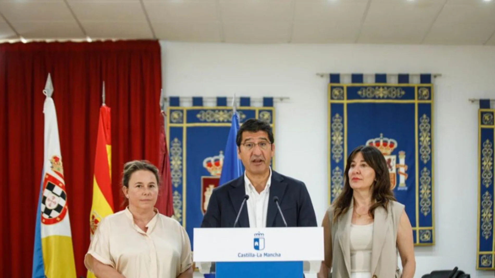 El vicepresidente segundo del Gobierno regional, José Manuel Caballero, en una reunión en Viso del Marqués