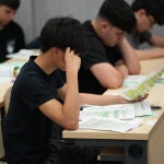 Imágenes de la primera jornada de la Prueba de Acceso a la Universidad en Andalucía