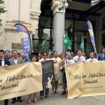 Secretarios, tesoreros interventores municipales, toman las calles para rechazar la cesión "inconstitucional" de sus atribuciones desde el Estado a Cataluña