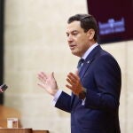 Juanma Moreno comparece en un debate general sobre la situación de Andalucía