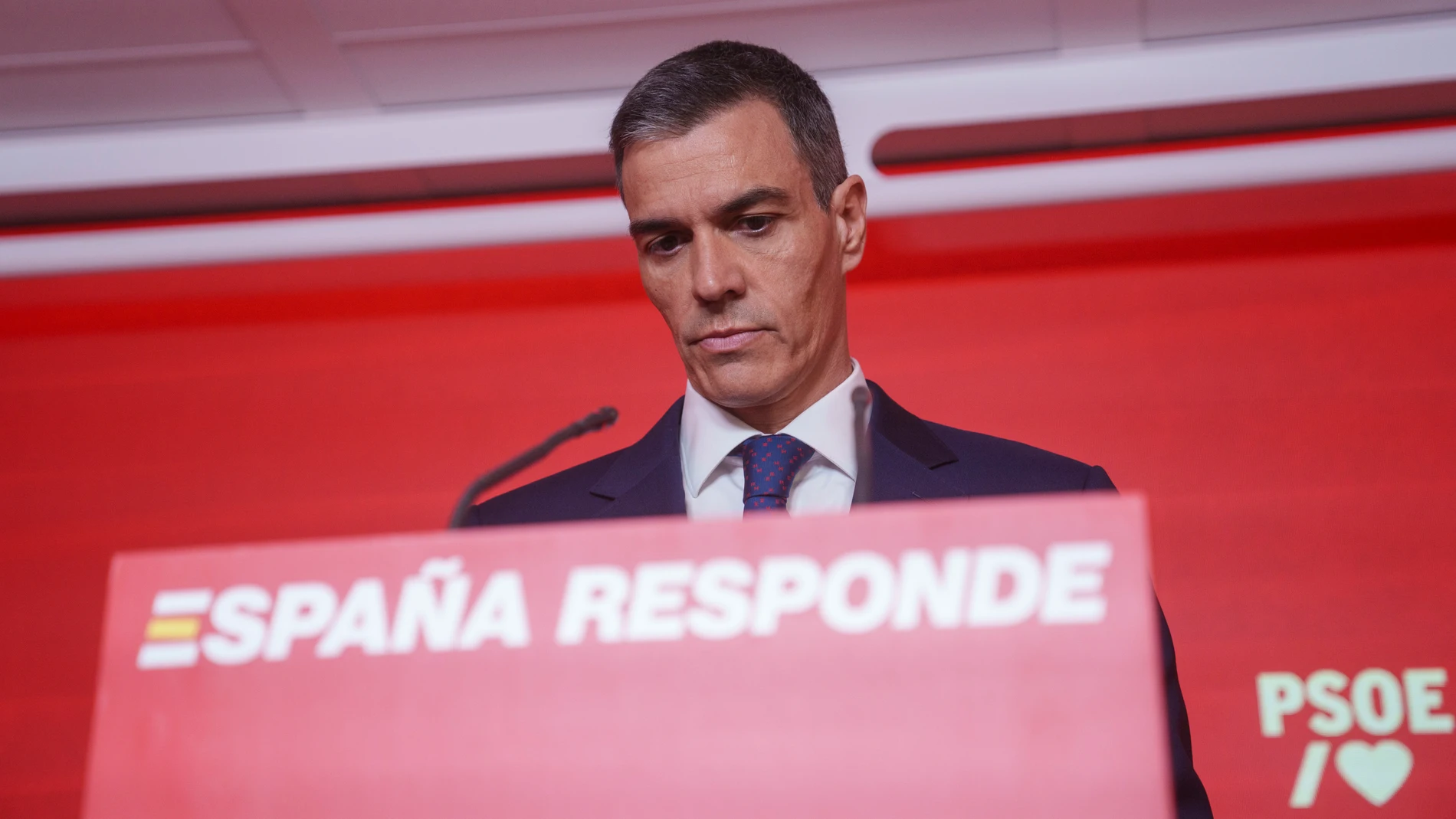 Pedro Sánchez en la sede de Ferraz